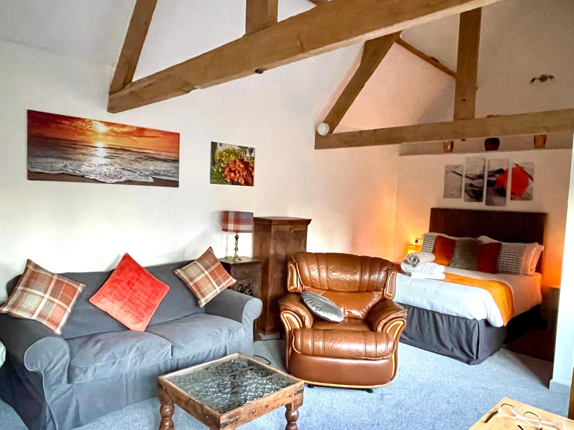 Church Farm Barn Annex Самъртън Екстериор снимка